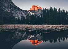 行云流水！雷琼·塔克传跑 底线接球蓄力起飞双手炸筐