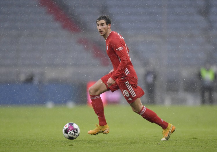 号码走势-隆戈：格雷茨卡和米兰相互认可，后者已和球员经纪公司进行会谈